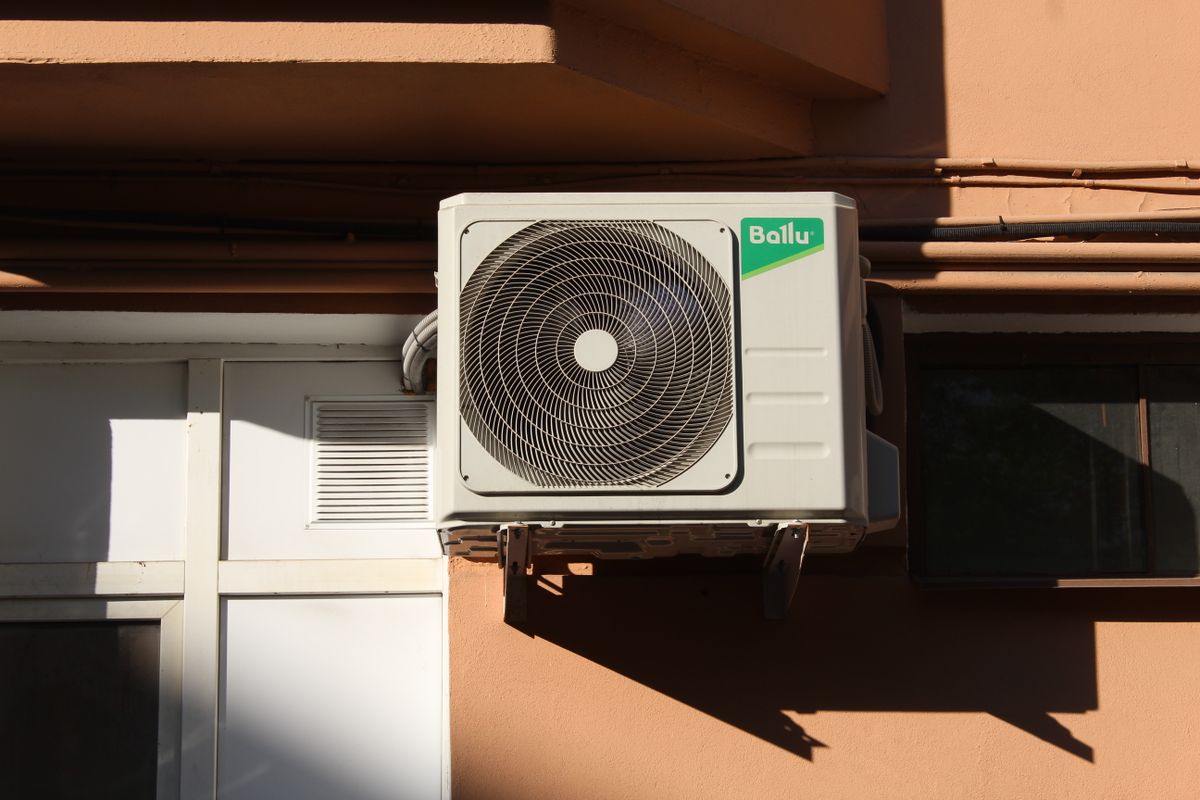 Unidad condensadora Ballu aire acondicionado inverter